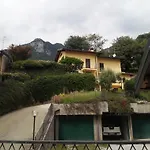 Relais Garden Lecco Bed & Breakfast 4*