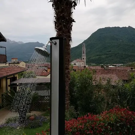 Relais Garden Lecco Alojamento de Acomodação e Pequeno-almoço Valmadrera