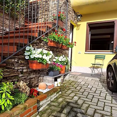 Alojamento de Acomodação e Pequeno-almoço Relais Garden Lecco Valmadrera