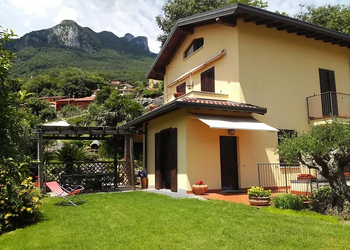 Relais Garden Lecco לינה וארוחת בוקר ואלמדררה