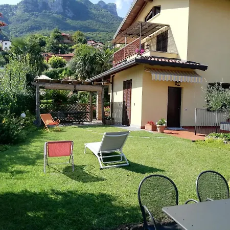 Relais Garden Lecco Bed & Breakfast 4*