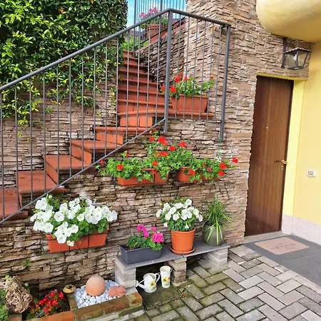 Relais Garden Lecco Bed & Breakfast 4*